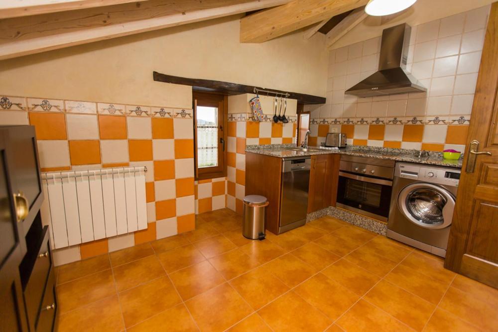 Apartamentos Casa Mateo Navia Eksteriør billede