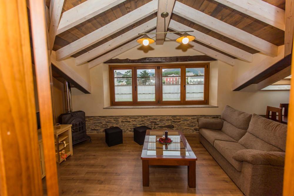 Apartamentos Casa Mateo Navia Eksteriør billede